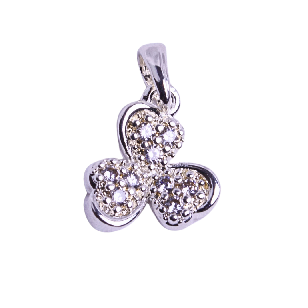 Colgante trebol con textura enchapado en plata 1