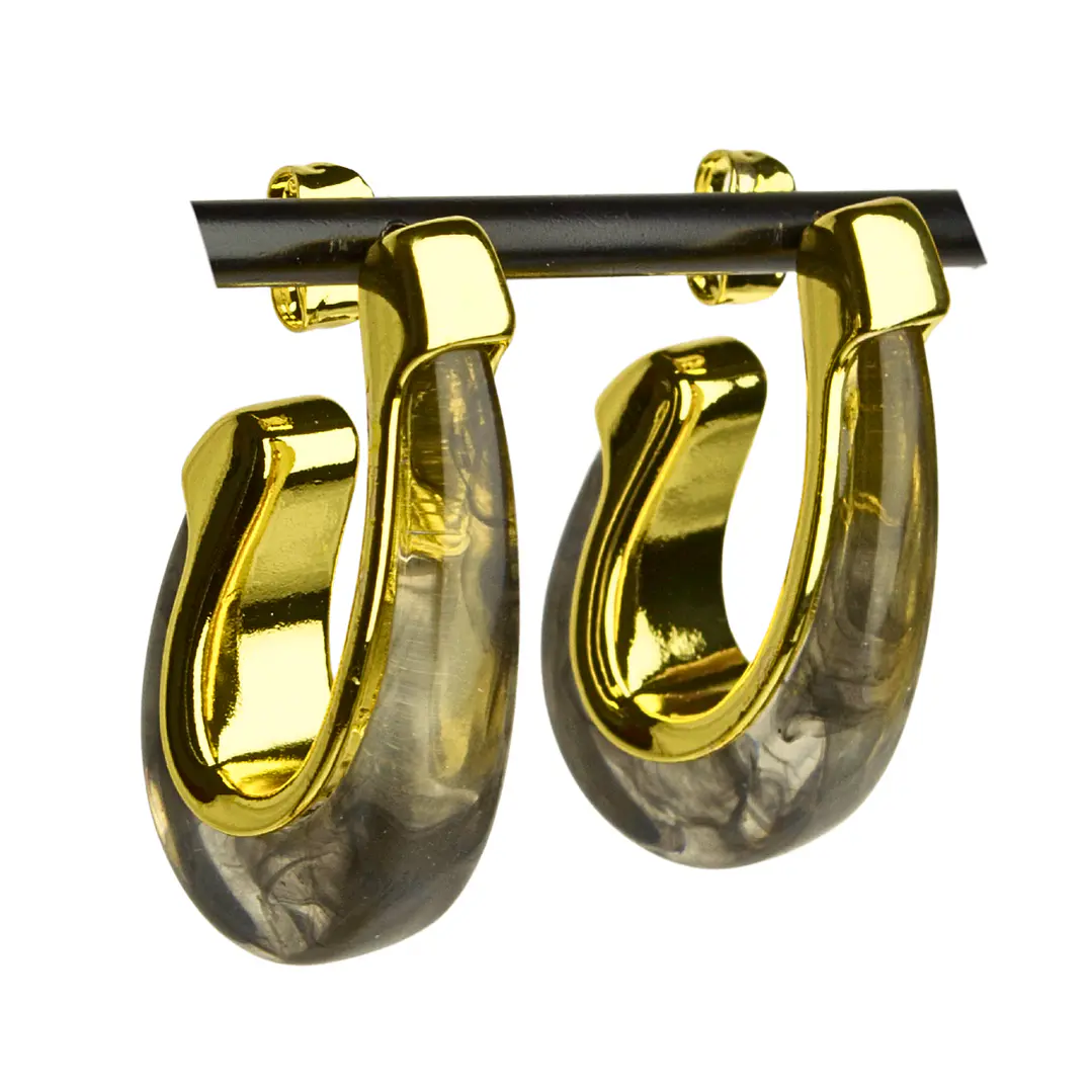 Aros enchapados en oro con aplicación en resina color gris 1