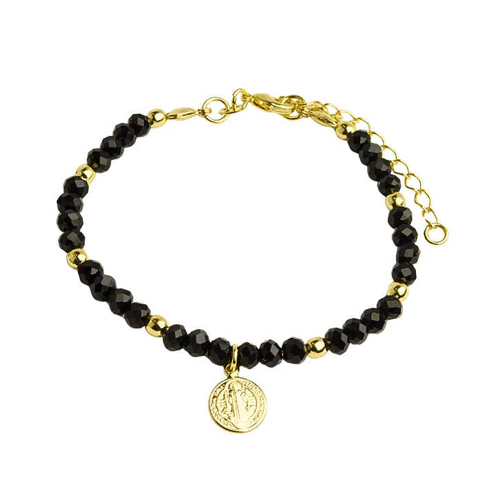 Pulsera con medalla de San Benito con cristales negros y balines enchapada en oro 1