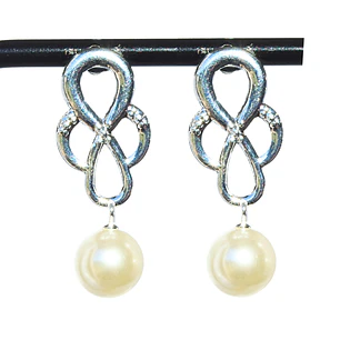 Aros Colgantes trebol con perla y Enchape en plata