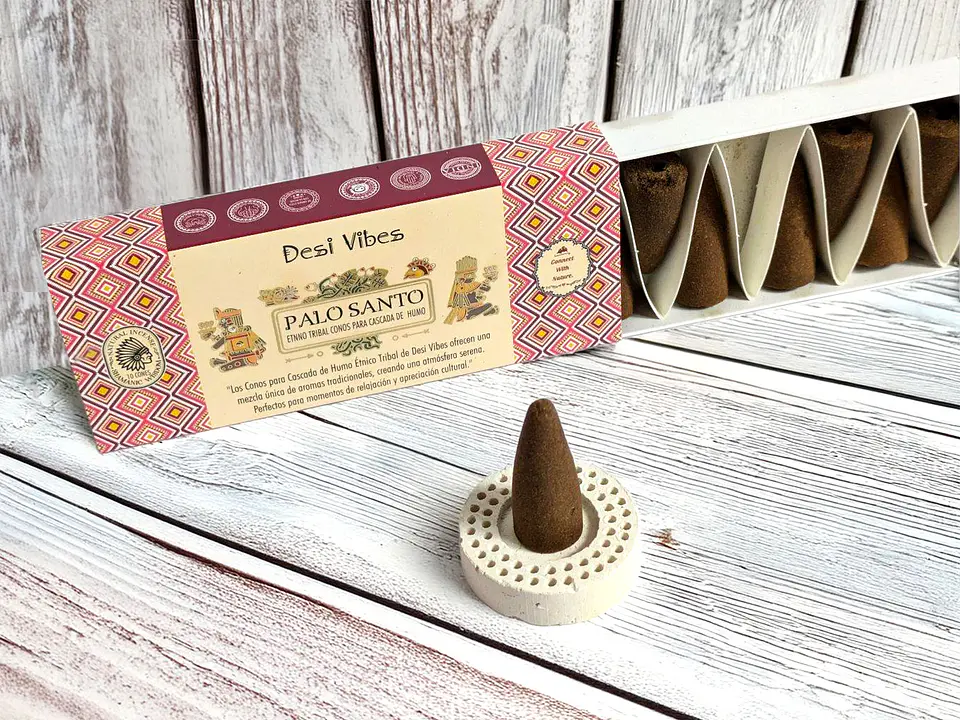 Incienso Cono Cascada Jumbo Palo Santo - Desi Vibes  1