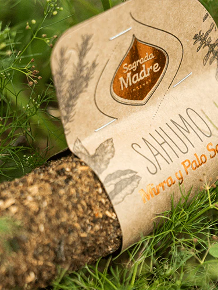 Sahumo Mirra y Palo Santo - Sagrada Madre 1