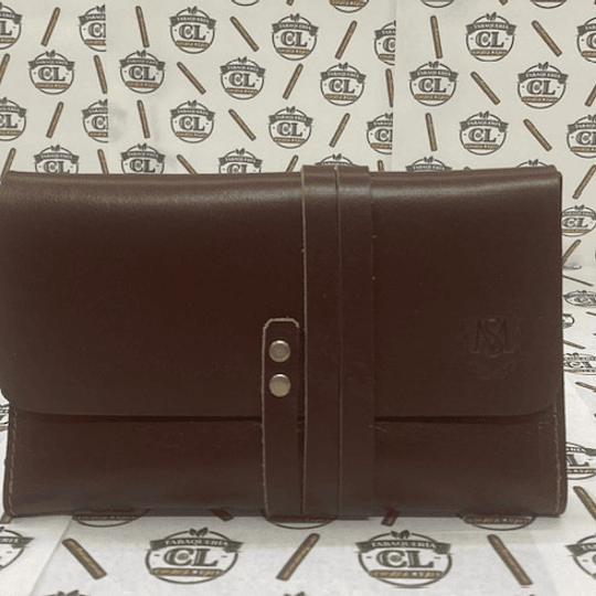 TABAQUERA DE CUERO CON CORDEL