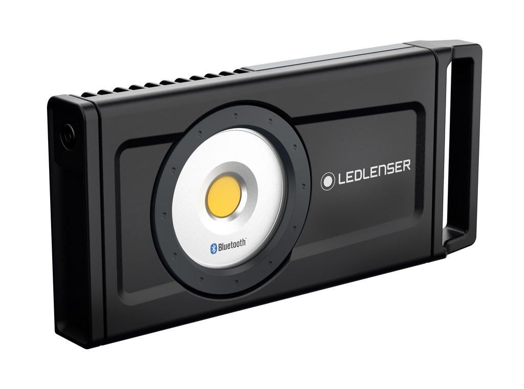 Linterna de trabajo Ledlenser iF8R recargable (única unidad)