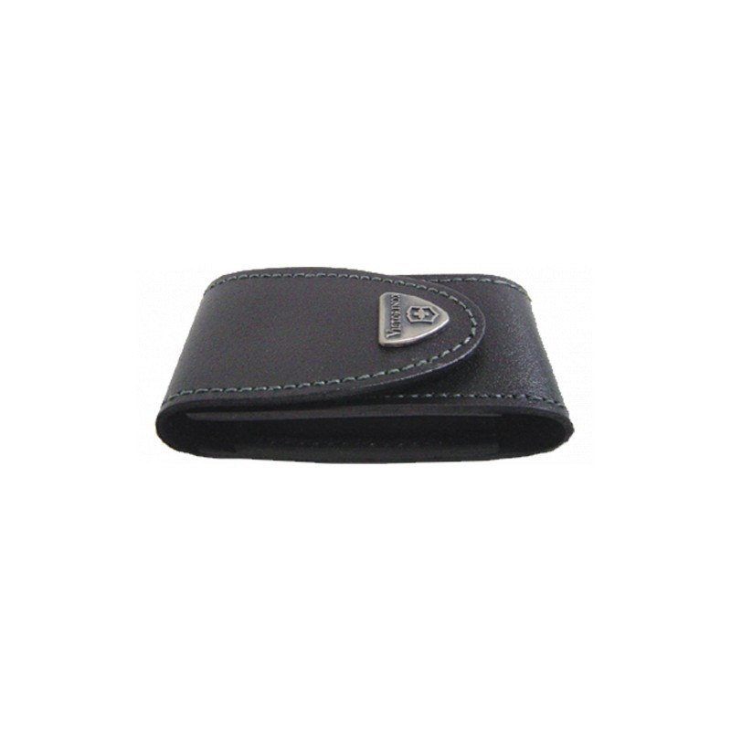 ESTUCHE VICTORINOX DE CUERO COLOR NEGRO PARA CINTURÓN. TAMAÑO 12X4,7X3,5 CM