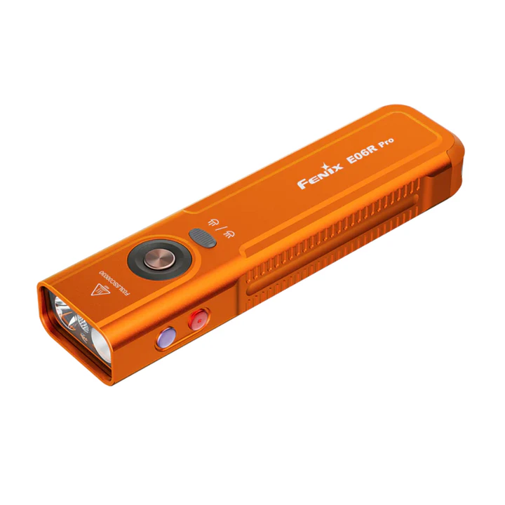Linterna Fenix E06R PRO naranja recargable – 700 lúmenes 1