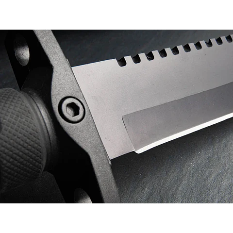Cuchillo Boker Magnum John Jay Survival 7