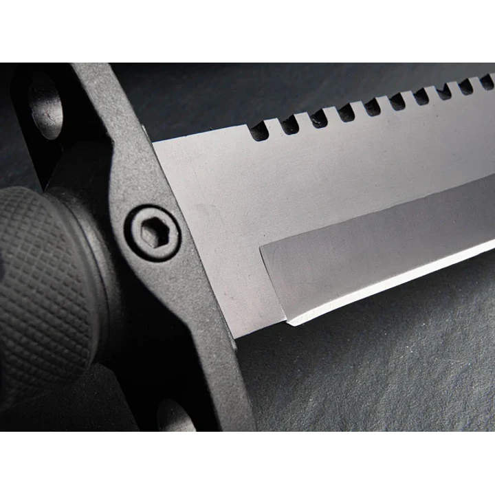Cuchillo Boker Magnum John Jay Survival 7