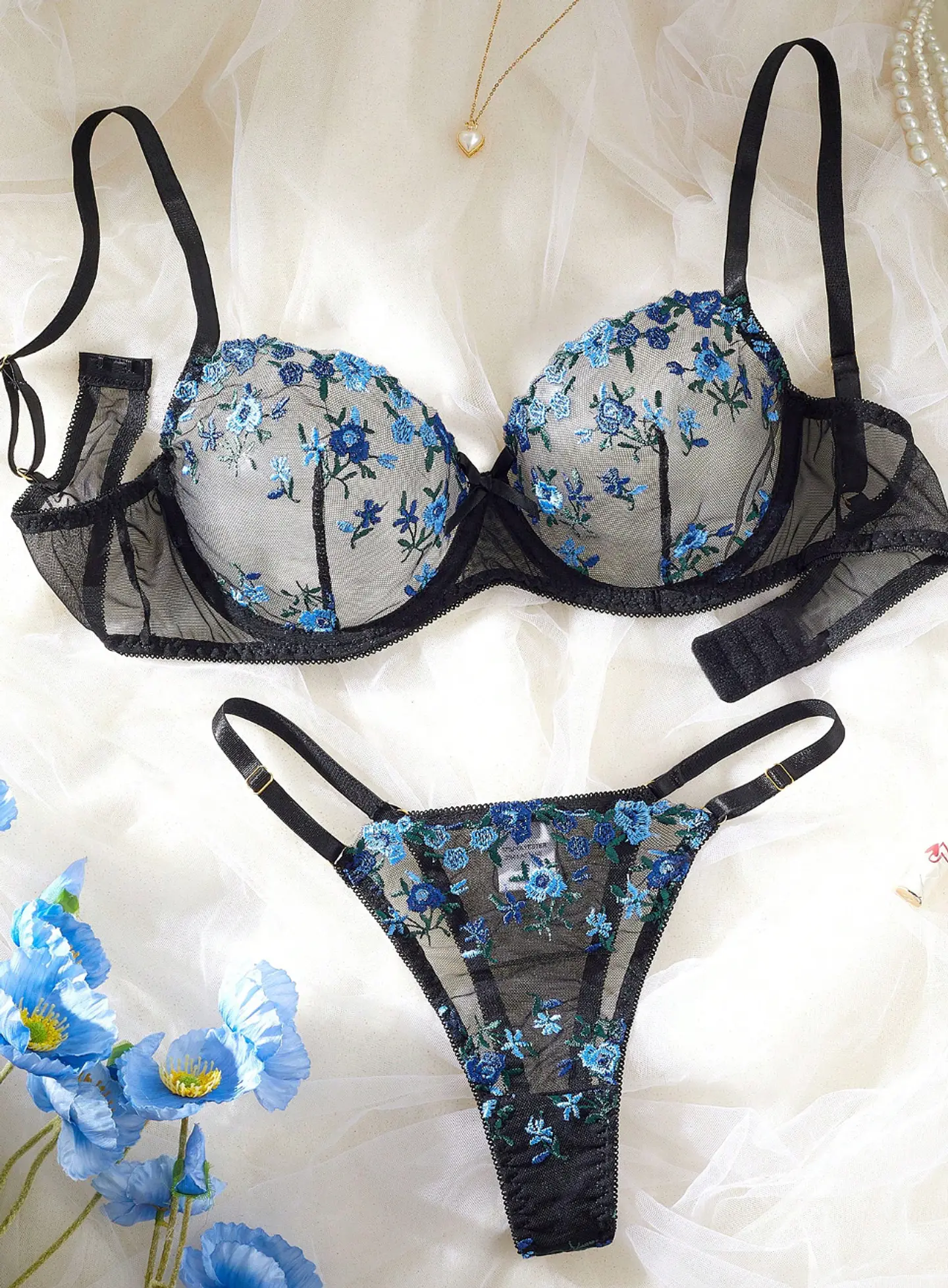 CONJUNTO FLORAL AZUL 2