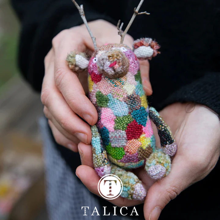Tiny Friends: A Guide to Mosaic Embroidery - Livro Laine 8