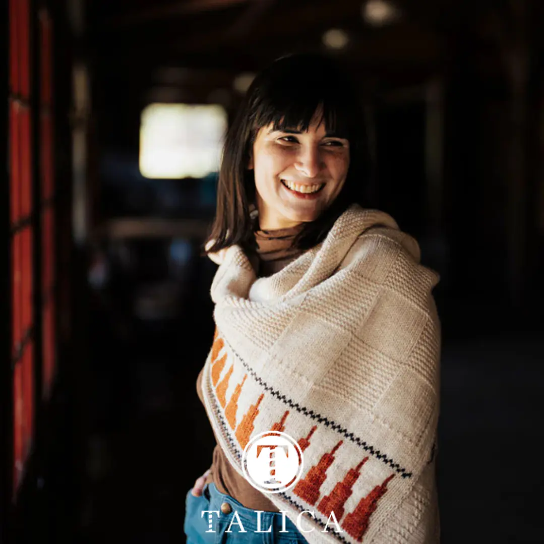 Trails & Valleys: Knitwear for Family Adventures - Livro Laine 2