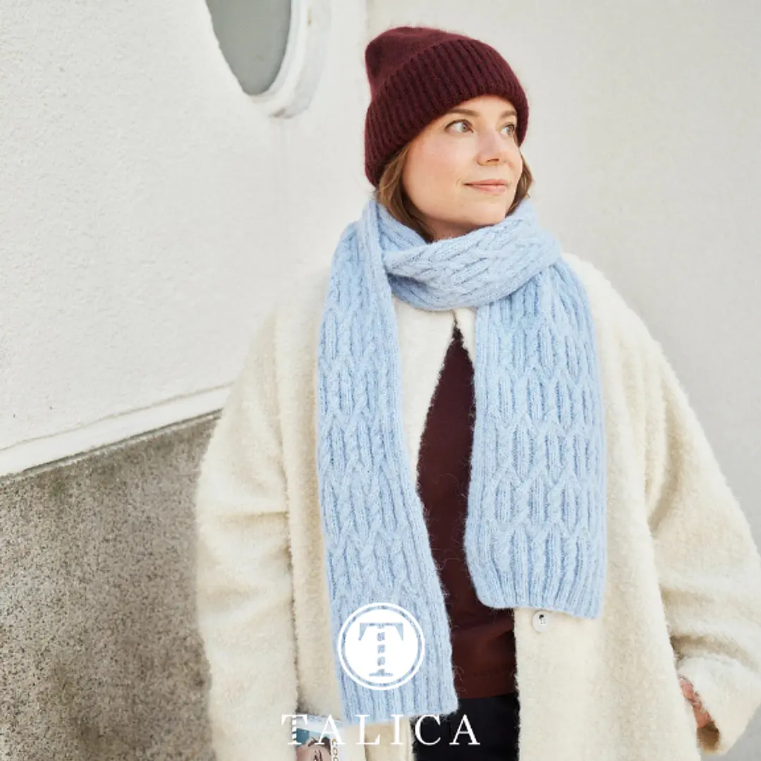Foundations: 20 Knitted Accessories - Livro Laine 2