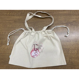 Totebag com cordão modelo Coração Estilista de Agulha