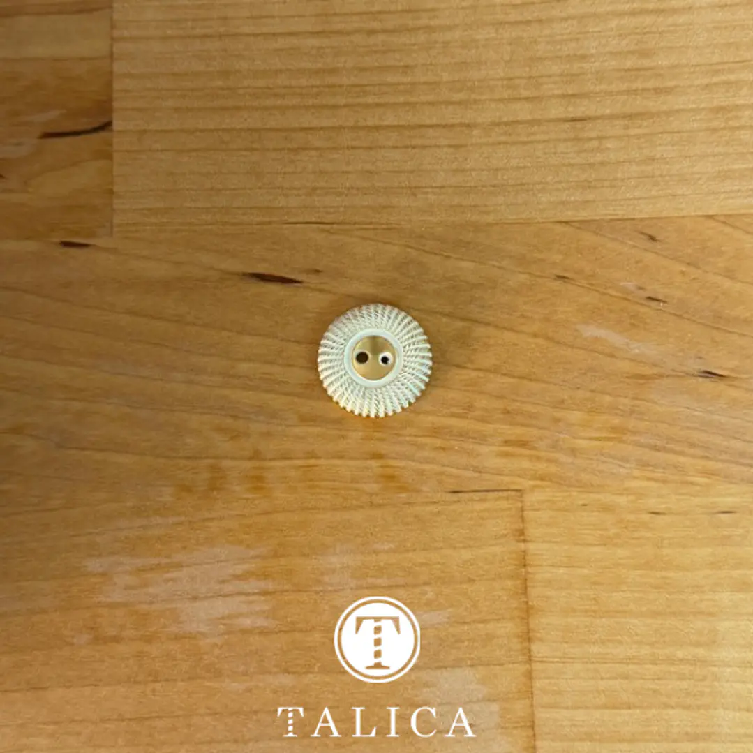 Botão textura com dourado 1