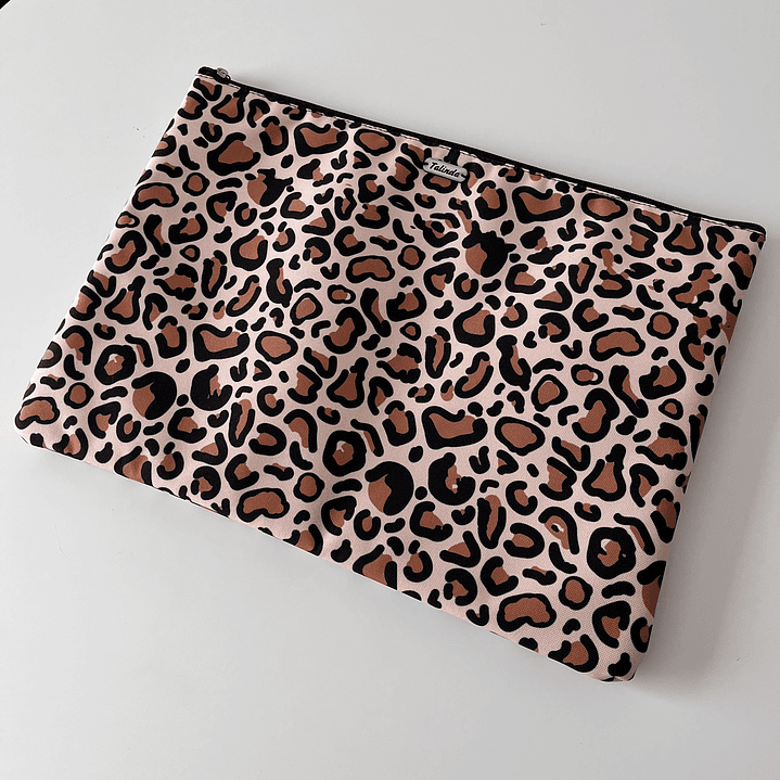 Funda de Notebook Dream Love-  Animal Print 4