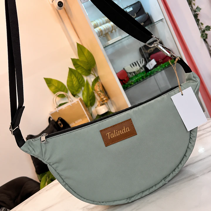 Banano Bag - Color Pastel green 2