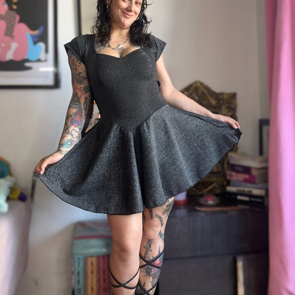 Vestido Corazón negro metalizado 1