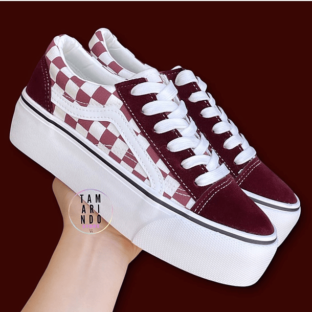 Zapatillas lona cuadro burdeos con plataforma D30