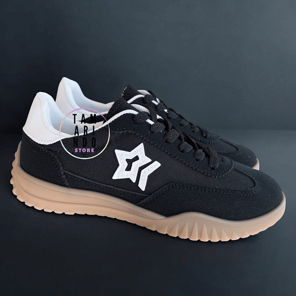 ZAPATILLAS 600 NEGRO