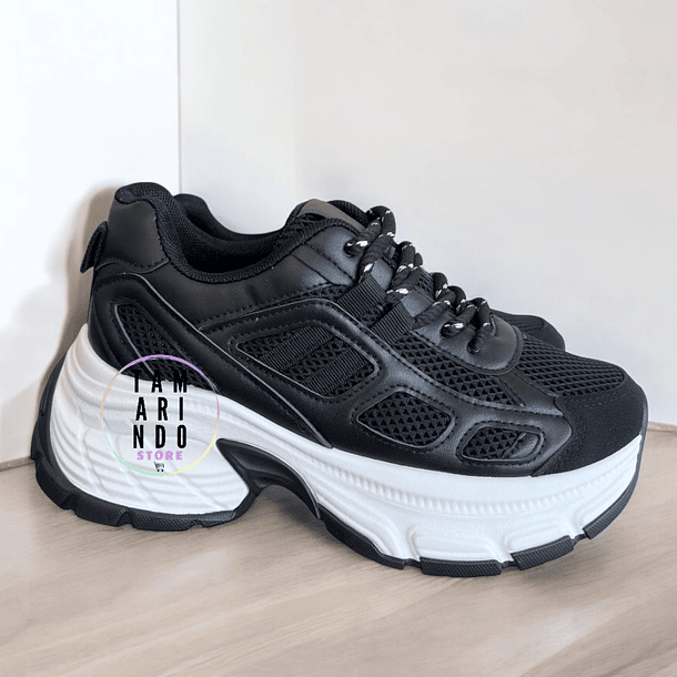 Zapatillas plataforma negro Z05
