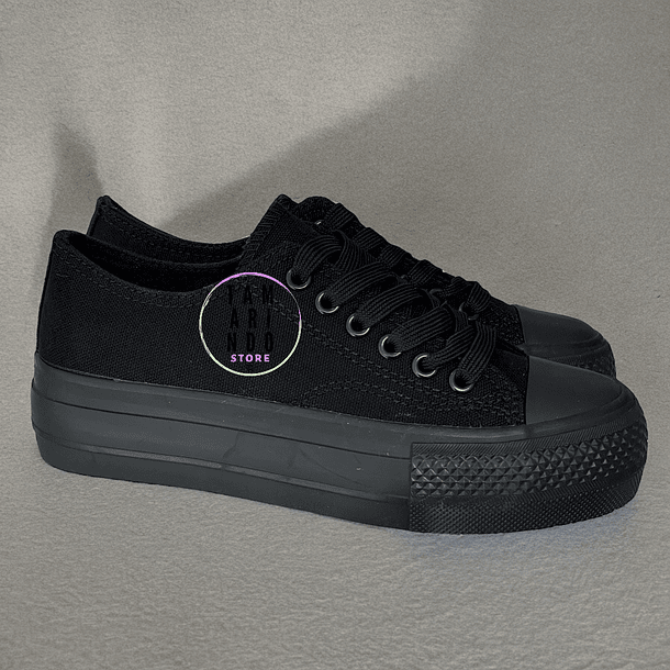 ZAPATILLAS NEGRO LONA J04