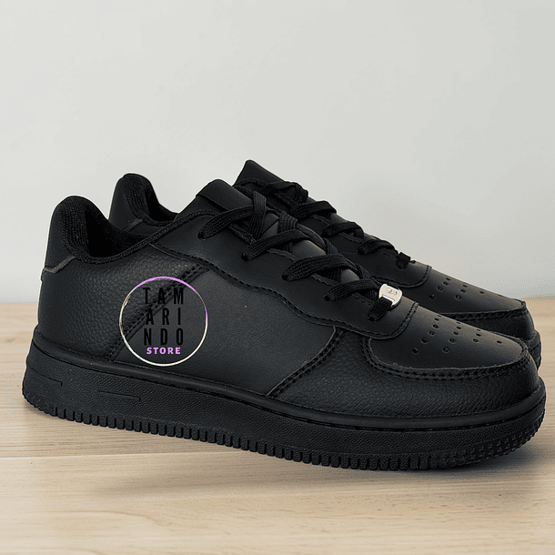 ZAPATILLAS ECO CUERO NEGRO 2295