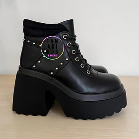 Botas negro eco cuero 2526