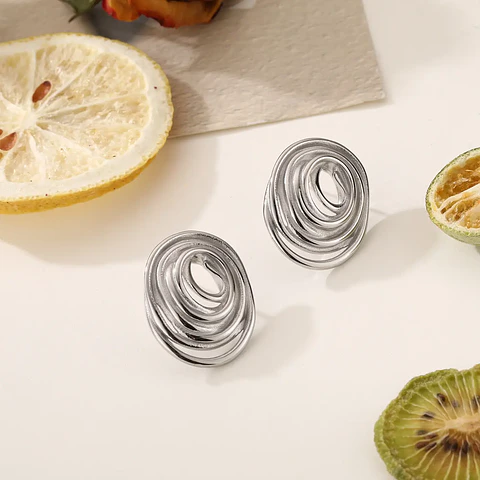 Brincos ÉLAN Oval Prata – Aço Inox