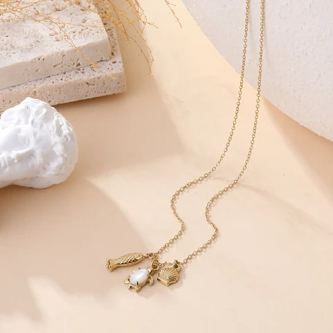 Colar OCEAN Charm Dourado – Aço Inox