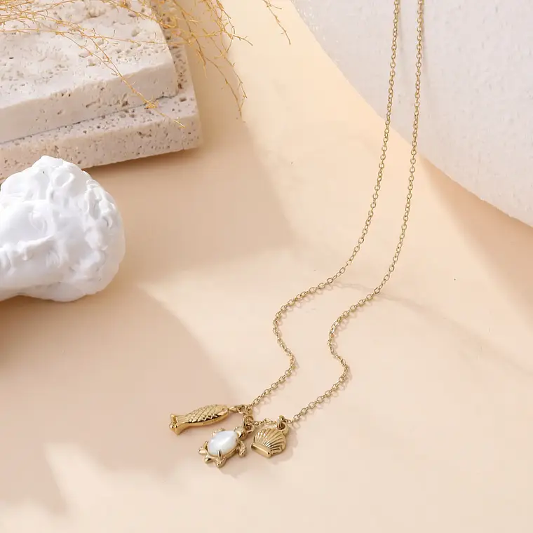 Colar OCEAN Charm Dourado – Aço Inox 1