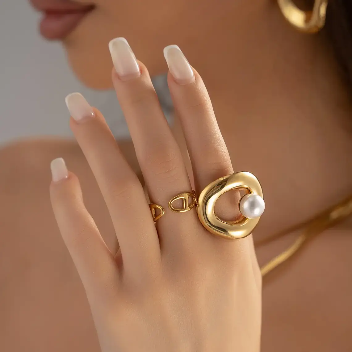 Anel Elegance Pearl Dourado | Aço Inoxidável 1