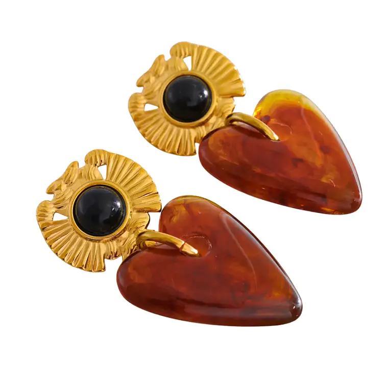 Brincos Amber Heart Dourado | Aço Inoxidável 2