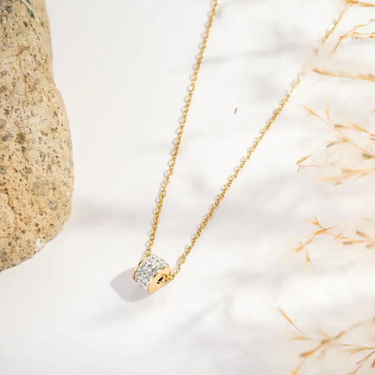 Colar Crystal Tube Shine Dourado em Aço Inoxidável 1