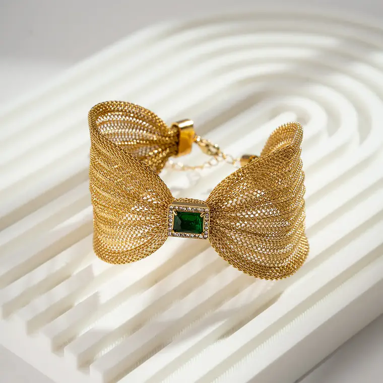 Pulseira Bow Emerald Gold em Aço Inoxidável 1