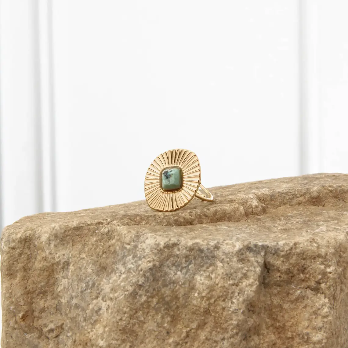 Anel Ajustável African Turquoise Dourado em Aço Inoxidável 2