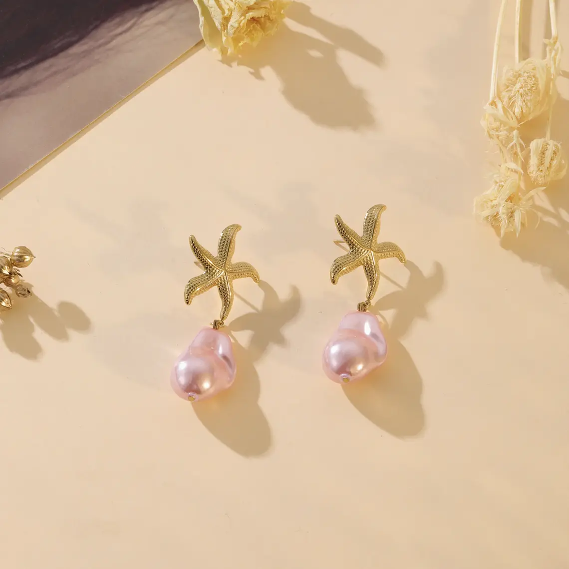 Brincos Starfish Pearl Rosa em Aço Inoxidável Dourado 1