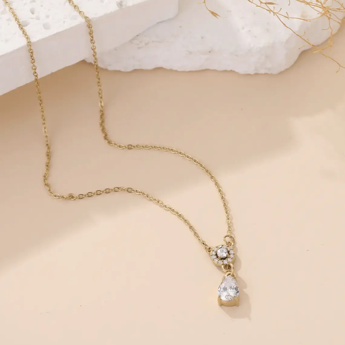 Colar Gota Cristal Dourado 1