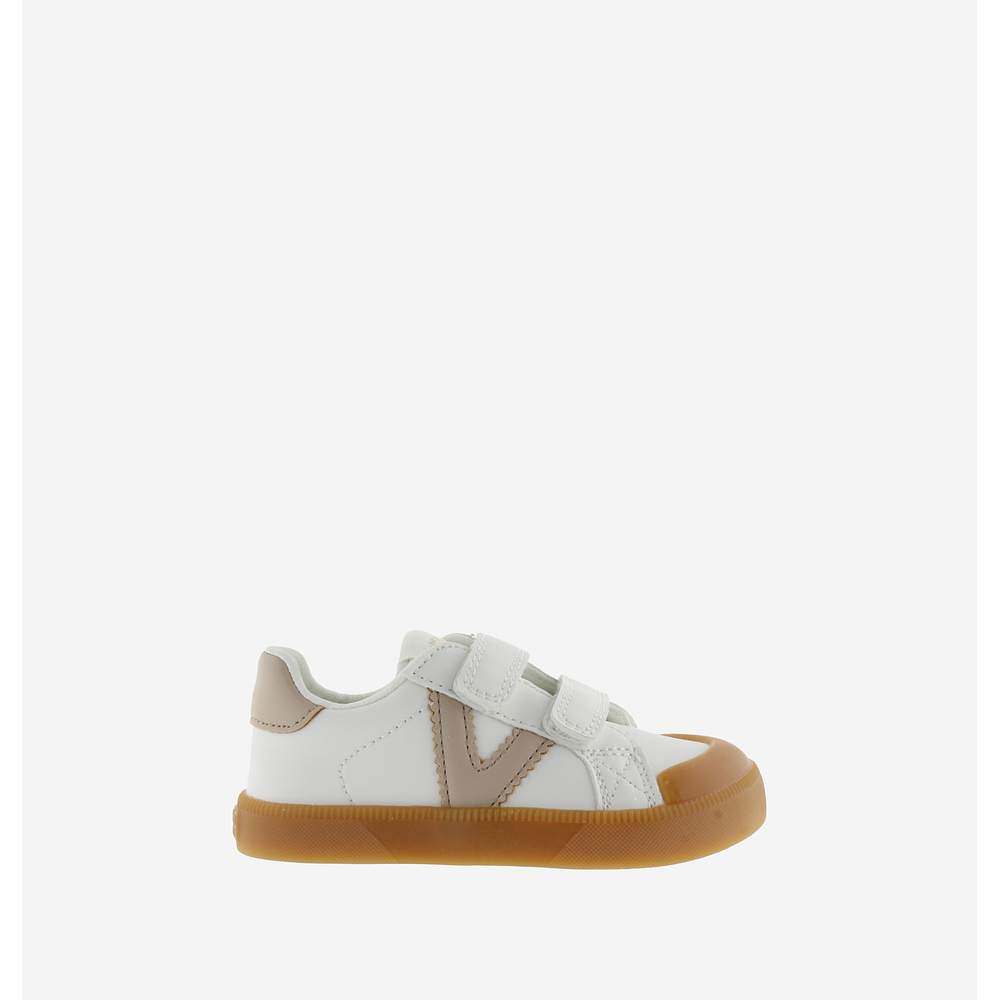 VICTORIA - Oliver Barefoot 26V