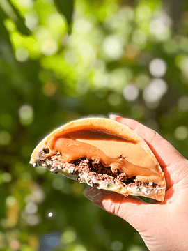 Huevito Brownie Salted Caramel Maní (Entrega desde 23/marzo)