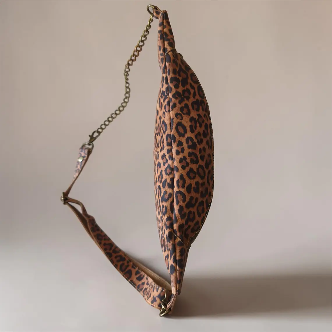 Banano Tokio — Gamuzón y Animal Print 4