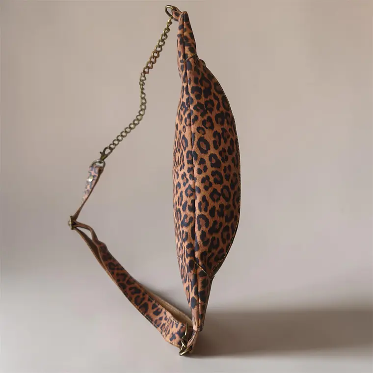 Banano Tokio — Gamuzón y Animal Print 4