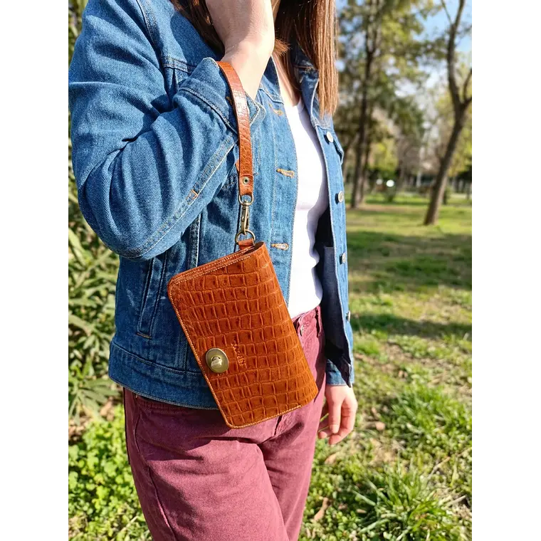 Billetera Mujer Multipropósito Camel Croco 10