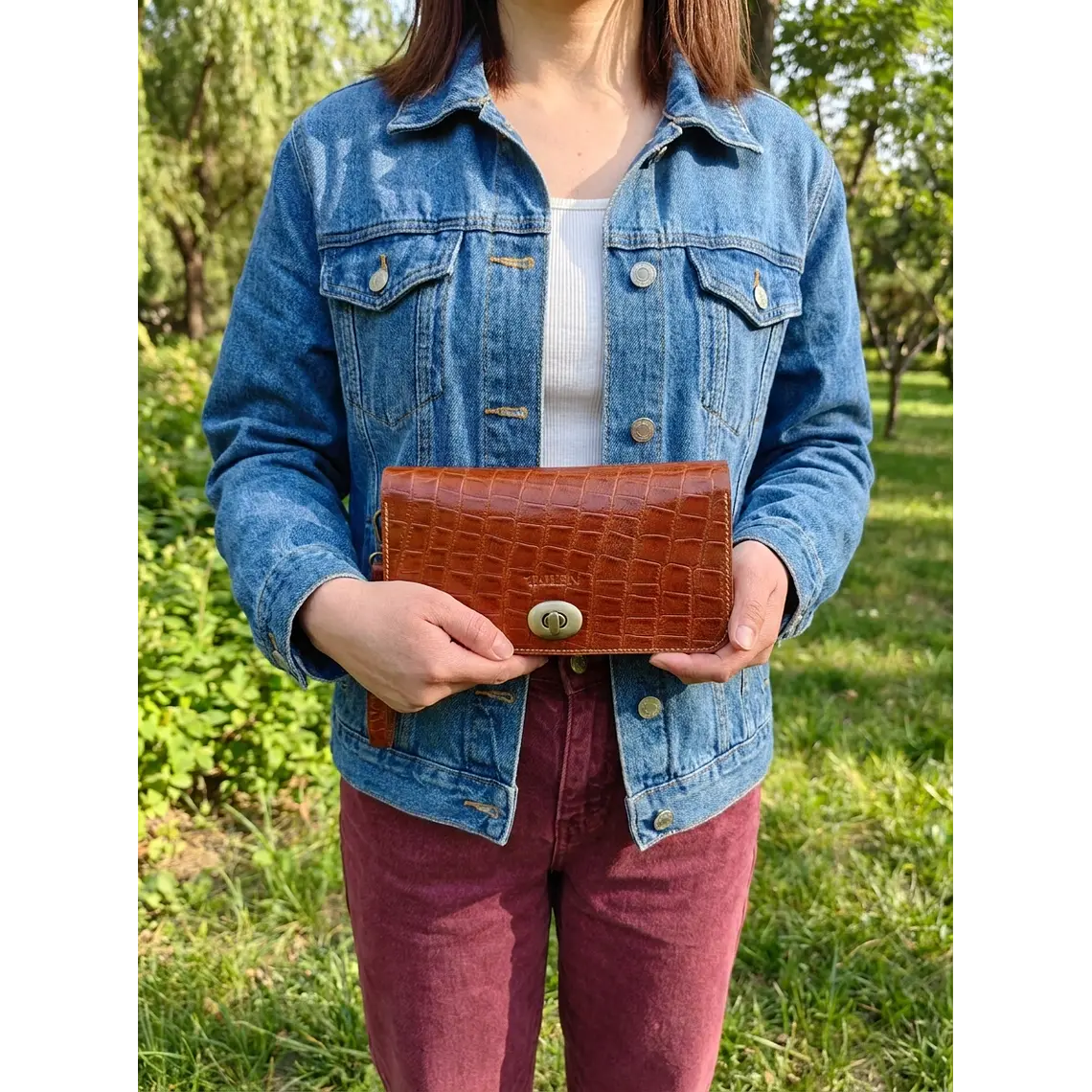 Billetera Mujer Multipropósito Camel Croco 1