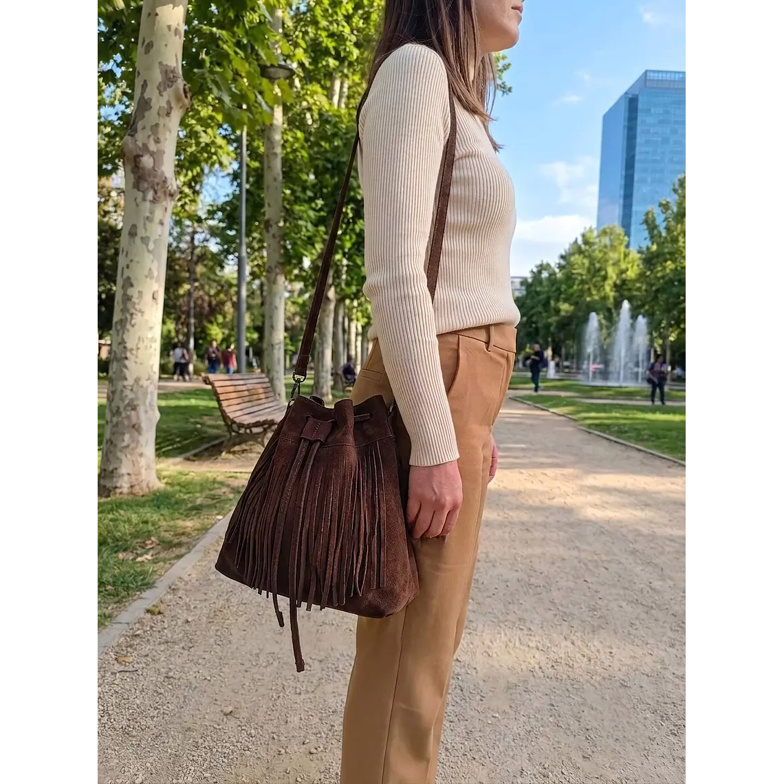Cartera Venecia Gamuzón 14