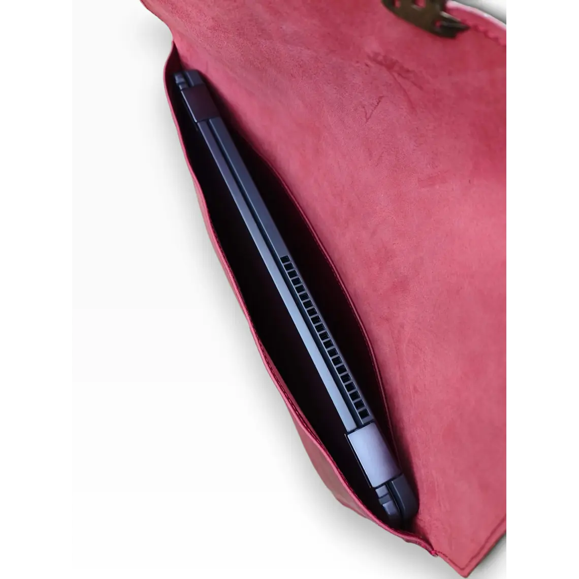 Funda para Notebook de Cuero — Hecha a Medida 11