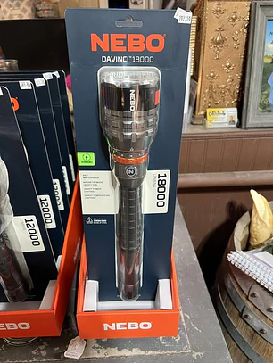 NEBO DAVINCI 18000 LUMENS RECARGABLE