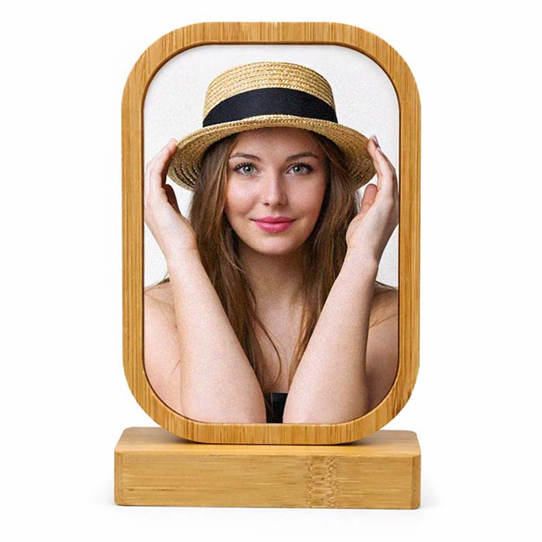 Portafotos personalizado de bambú rectangulo 12,8x9cm 1