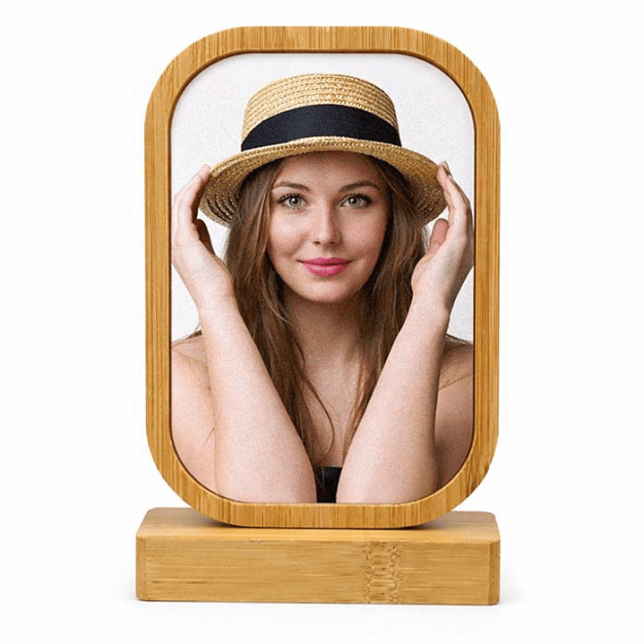Portafotos personalizado de bambú rectangulo 12,8x9cm 1