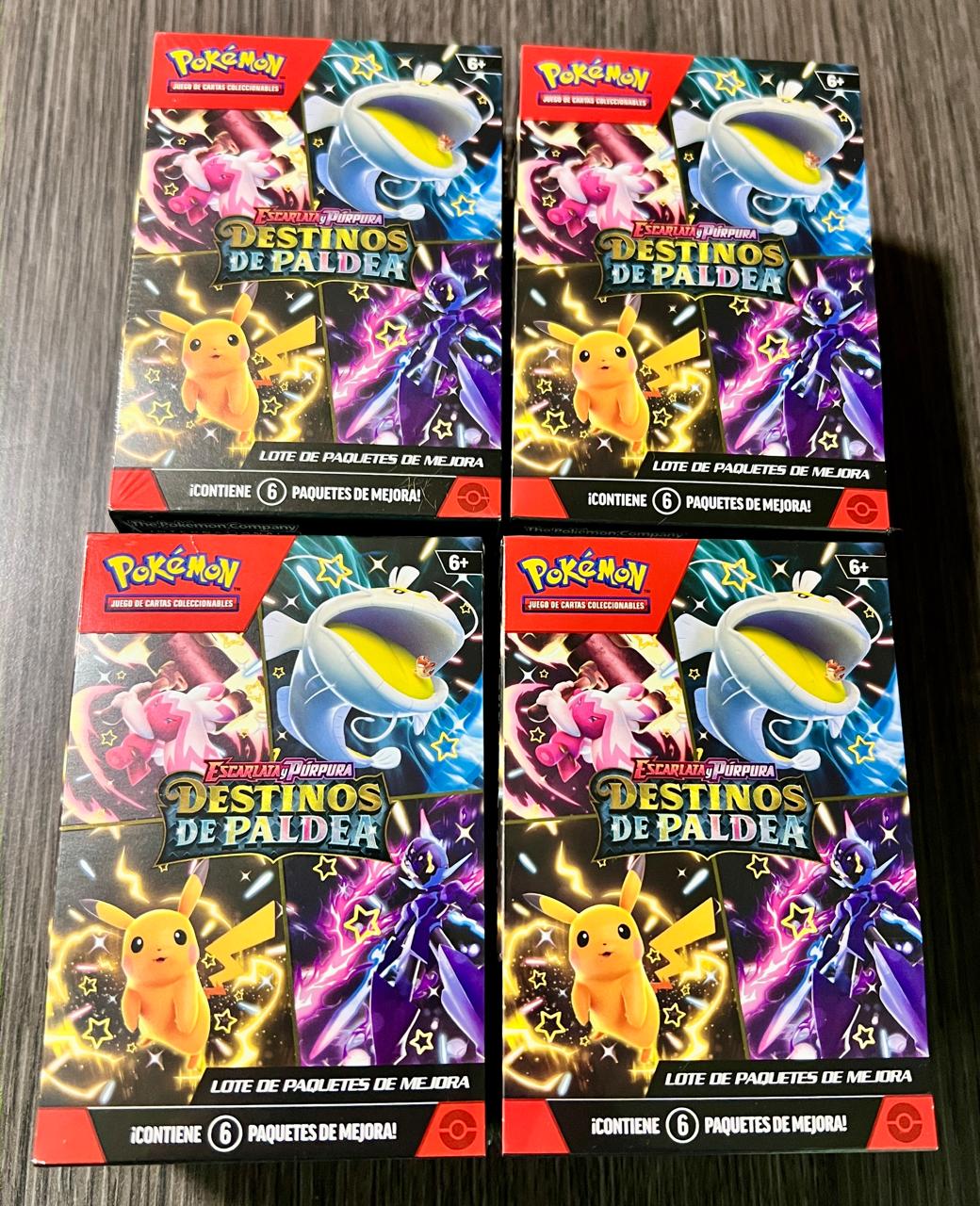 Escarlata y Púrpura: Destinos de Paldea – Booster Bundle - Español 3