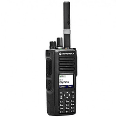 RADIO HANDY MOTOROLA DGP 5550 UHF SEMINUEVA